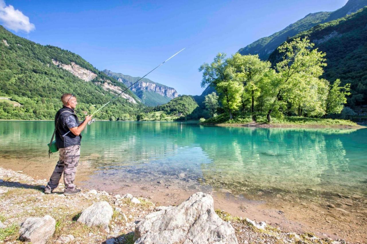 Al Trovante - Gardaslowemotion Apart otel Tenno Dış mekan fotoğraf